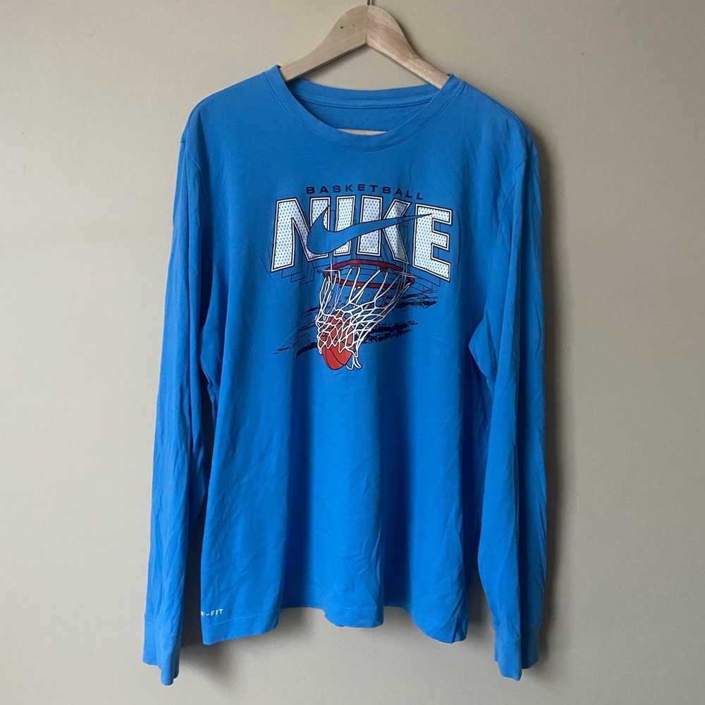 Nike Dri-Fit Basketball Longsleeve !!